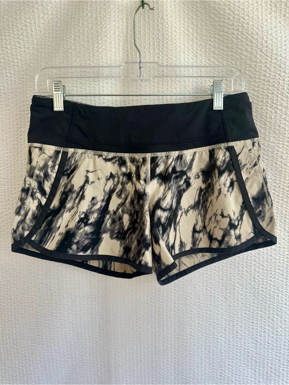 LULULEMON Rare Run Speed Shorts Great Granite Black Mojave Tan Running Size 4
